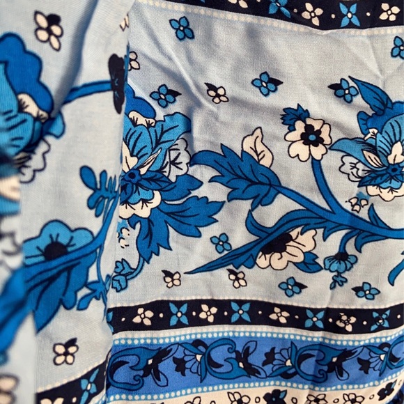 BloomChic Floral Midi Skirt - Picture 4 of 4